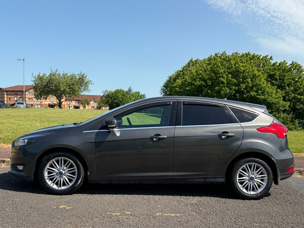 Ford Focus 1.5L Zetec Edition SB67PCY Grey #2