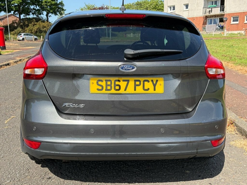 Ford Focus 1.5L Zetec Edition SB67PCY Grey #4