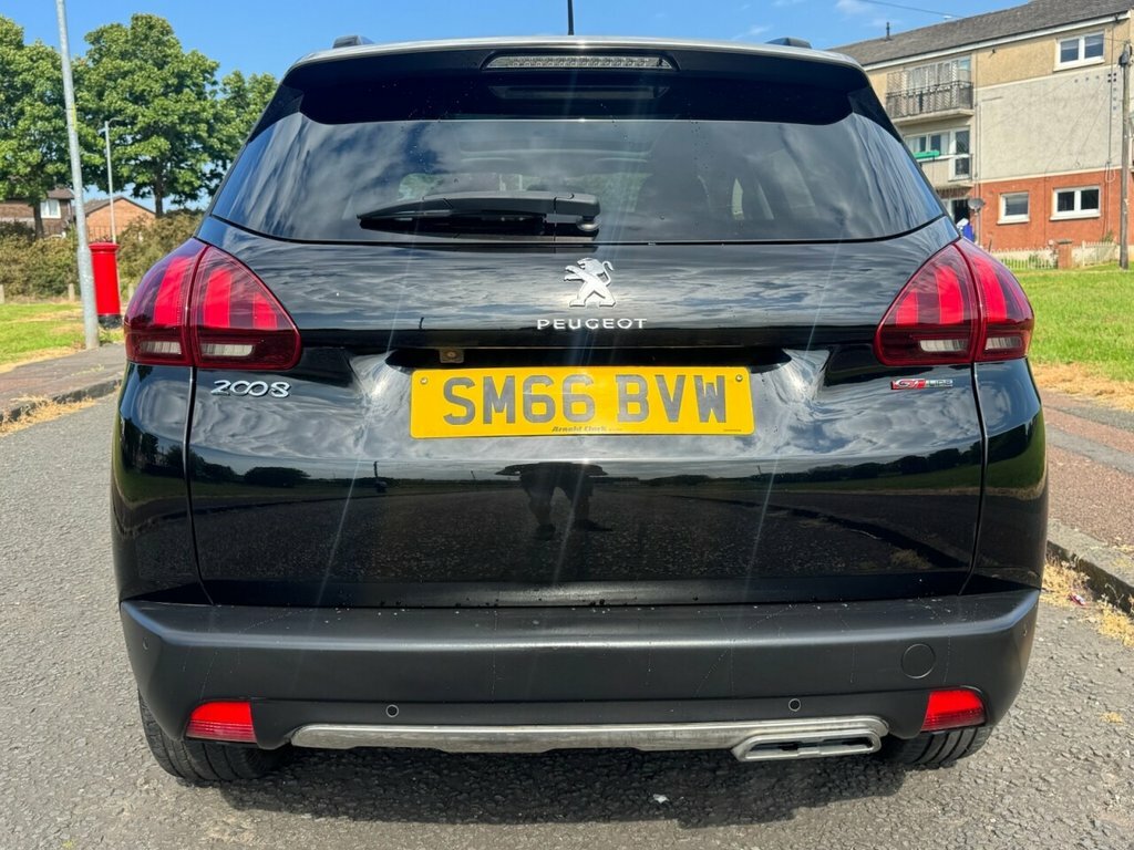 Peugeot 2008 1.2L Gt Line Black #4