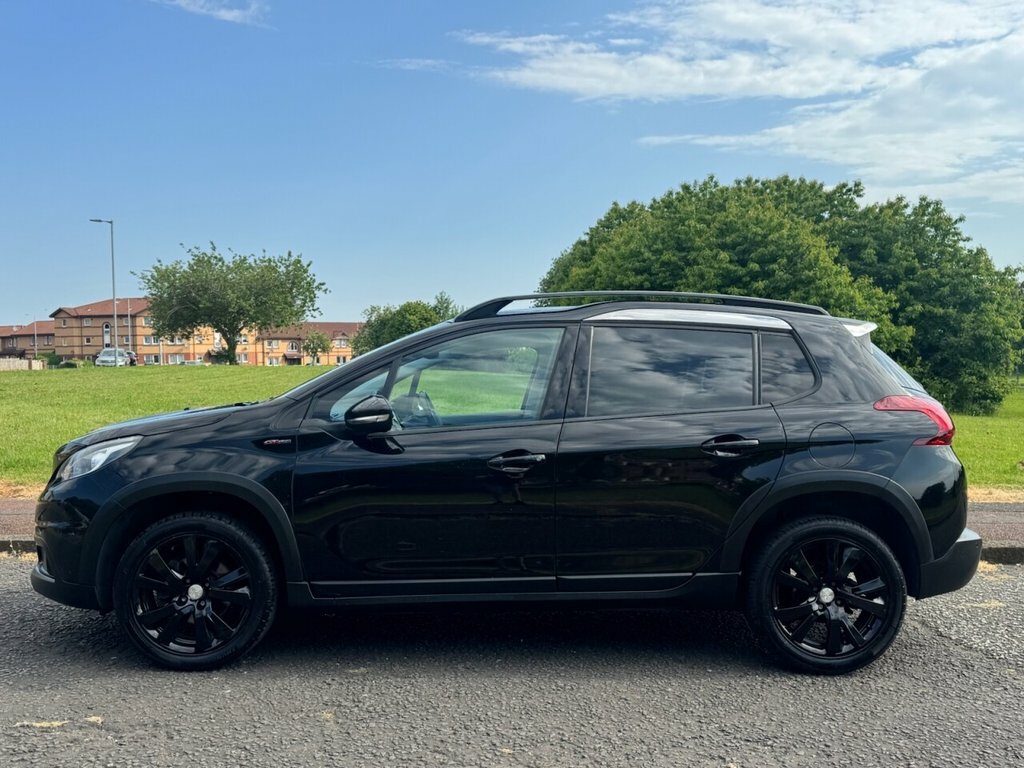 Peugeot 2008 1.2L Gt Line Black #2