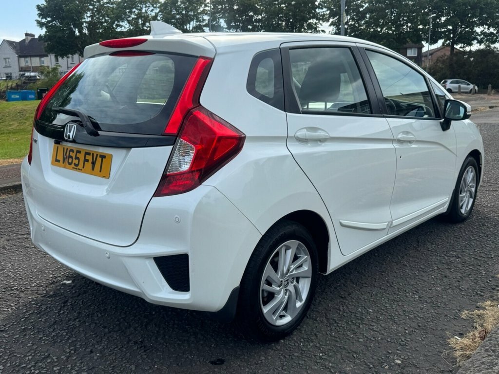 Honda Jazz 1.3L Se LV65FVT White #6