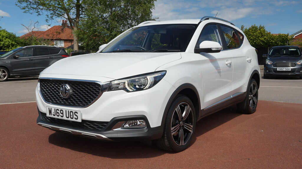 MG ZS 1.0 T-gdi Exclusive White #2