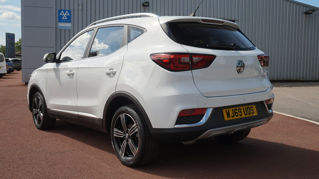 MG ZS 1.0 T-gdi Exclusive White #4