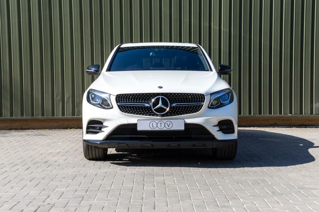 Mercedes-Benz GLC Class 2.1 Glc220d Amg Line Premium Plus Coupe G-tronic FY18NHK White #2