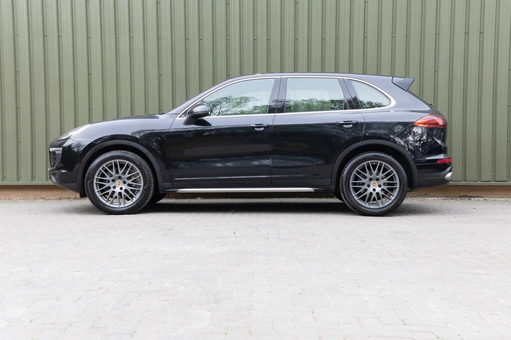 Porsche Cayenne 3.0 Td V6 Tiptronics 4Wd Euro 6 Ss Black #4