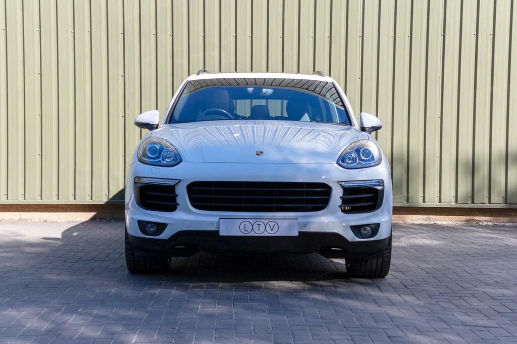Porsche Cayenne 3.0 Td V6 Platinum Edition Tiptronics 4Wd Euro 6 White #2