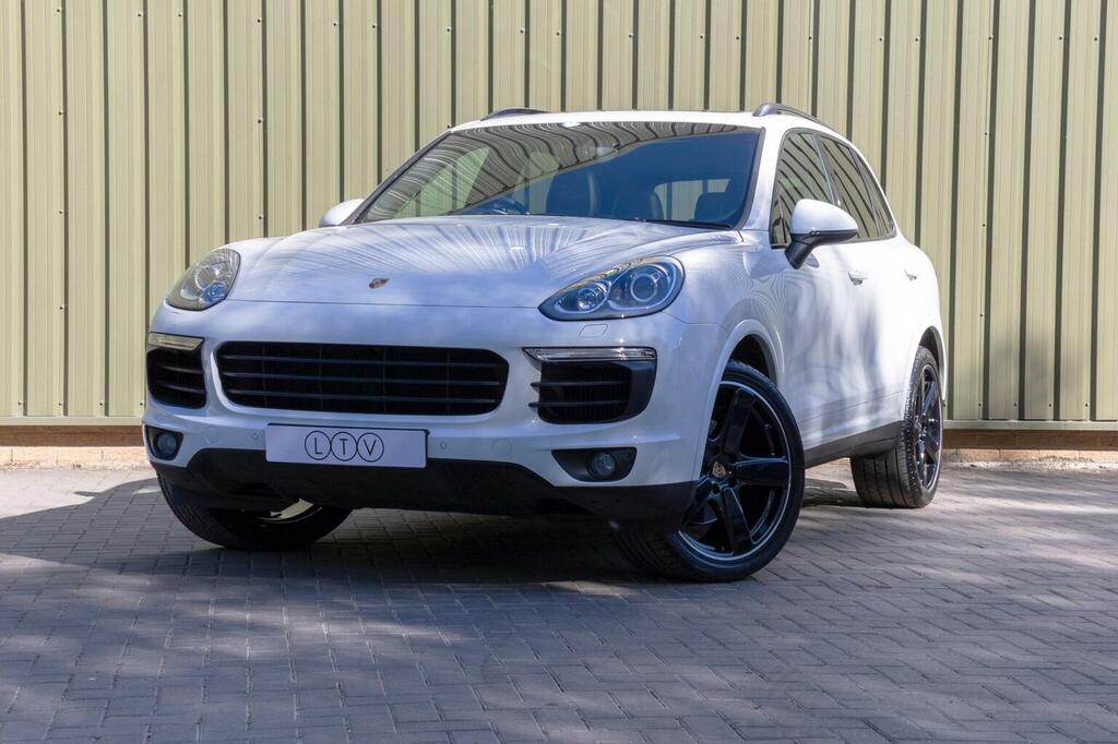 Porsche Cayenne 3.0 Td V6 Platinum Edition Tiptronics 4Wd Euro 6 White #3