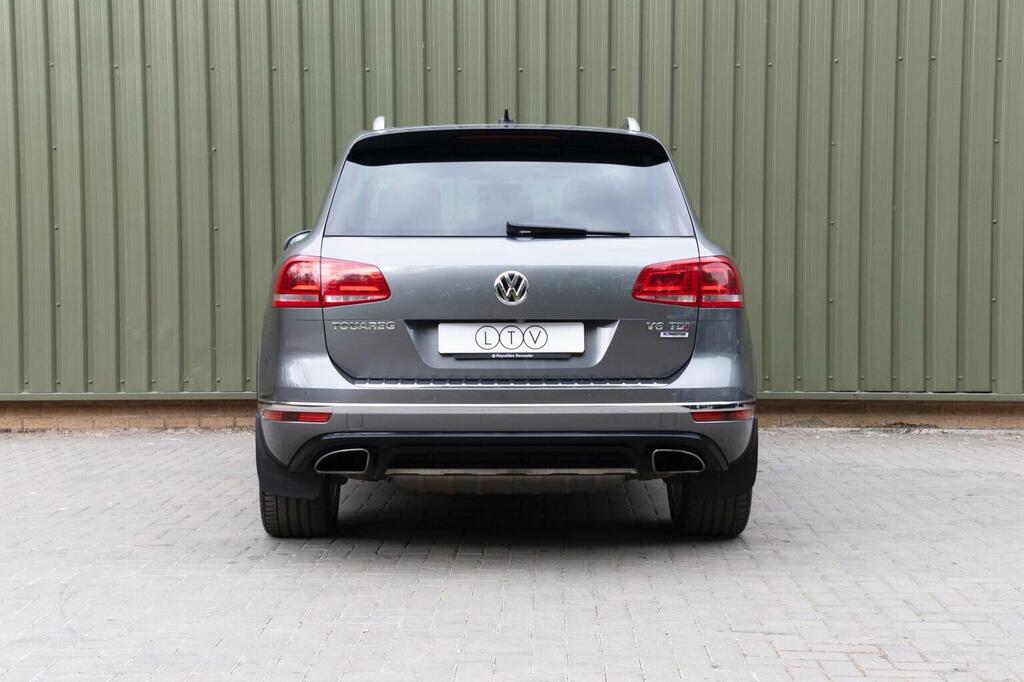 Volkswagen Touareg 3.0 Tdi V6 Bluemotion Tech R-line Plus Tiptronic 4 MK17HDU Grey #6