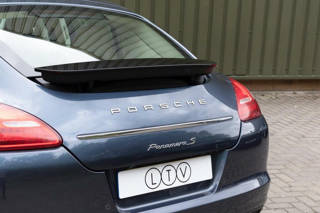 Porsche Panamera 4S Pdk Black #72