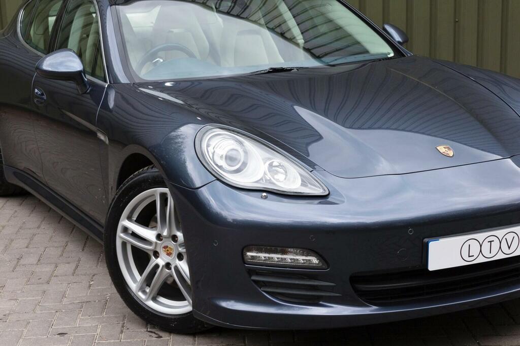 Porsche Panamera 4S Pdk Black #62