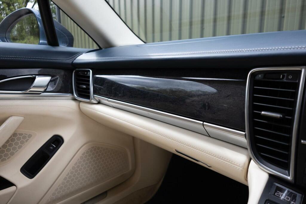 Porsche Panamera 4S Pdk Black #50