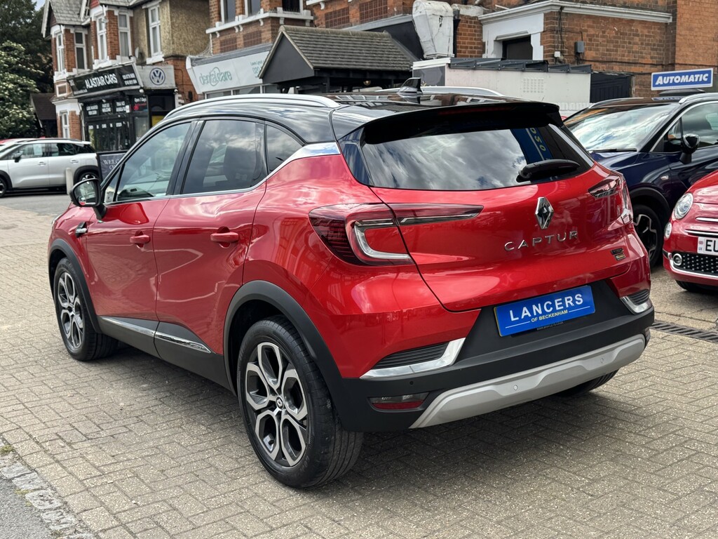 Renault Captur 1.6 Techno E-tech Hybrid 145 My22 KN23HNW Red #3