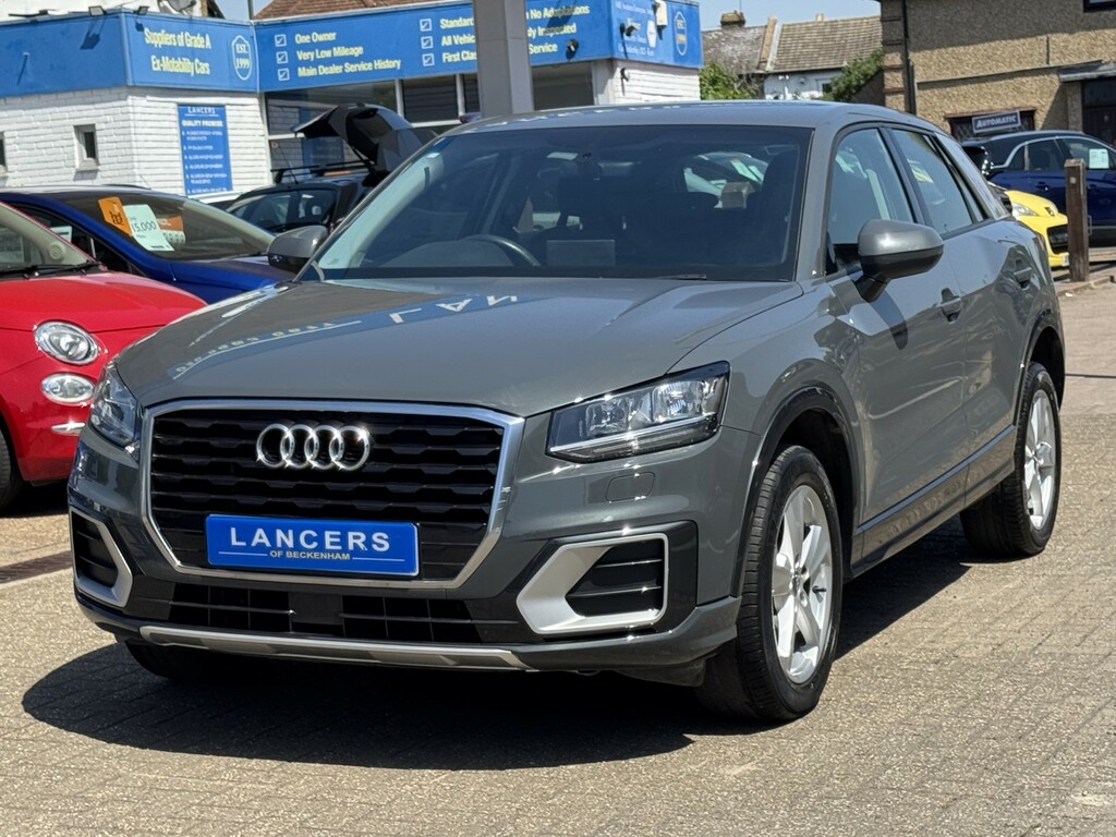 Audi Q2 1.5 Tfsi Cod 35 Sport Grey