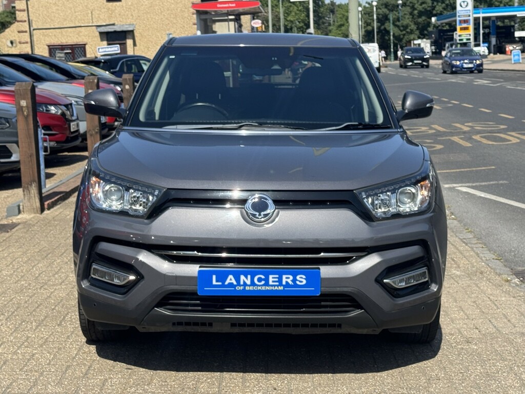 SsangYong Tivoli 1.6 P Ultimate Grey #3