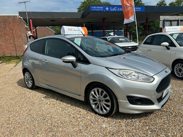 Ford Fiesta 1.0T Ecoboost Zetec S 125 Ps 12 Services - LN64WMF Silver #2