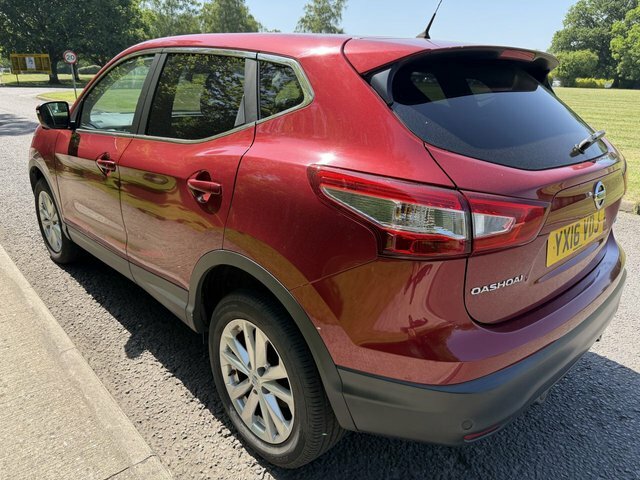 Nissan Qashqai 1.5 Dci N-tec Euro 6 YX16VDJ Red #5