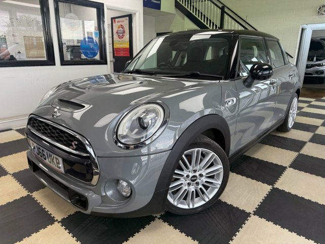 Mini Hatch Cooper S Hatchback Grey