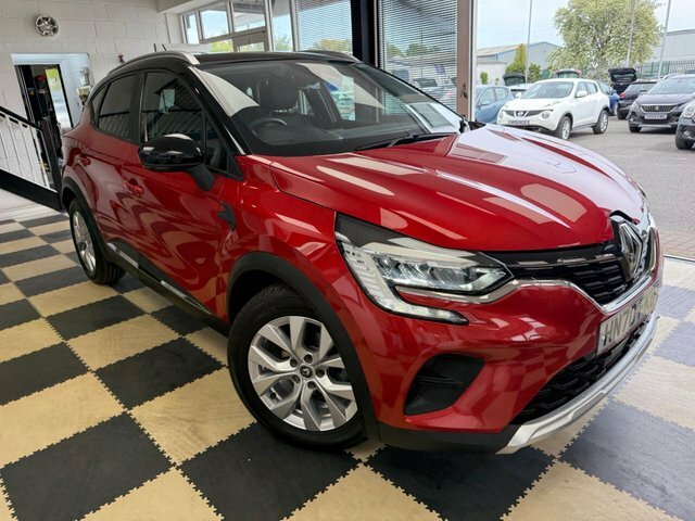 Renault Captur Tce Iconic Suv HN70FKB Red #2
