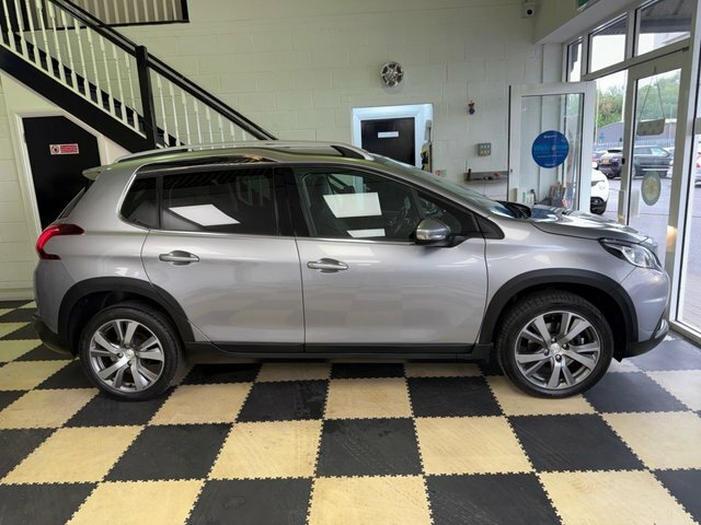 Peugeot 2008 Puretech Allure Suv YX18KMY Grey #3
