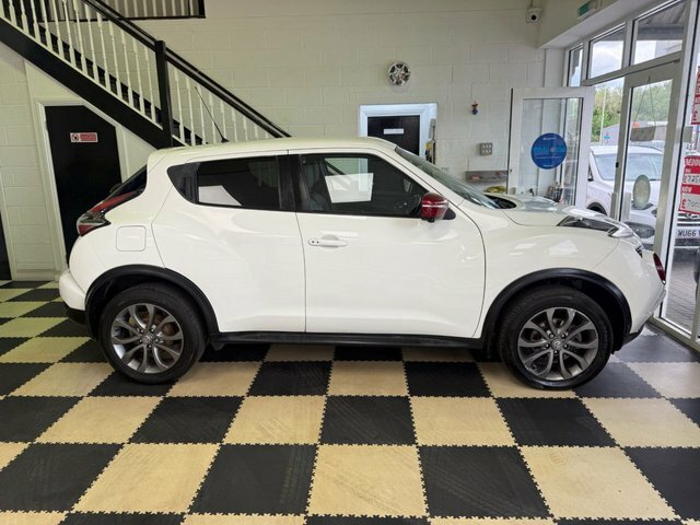 Nissan Juke Dci Tekna Suv RY66JSX White #3