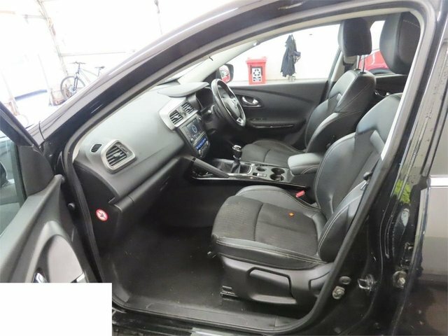 Renault Kadjar Tce Dynamique S Nav YS67WFA Black #2