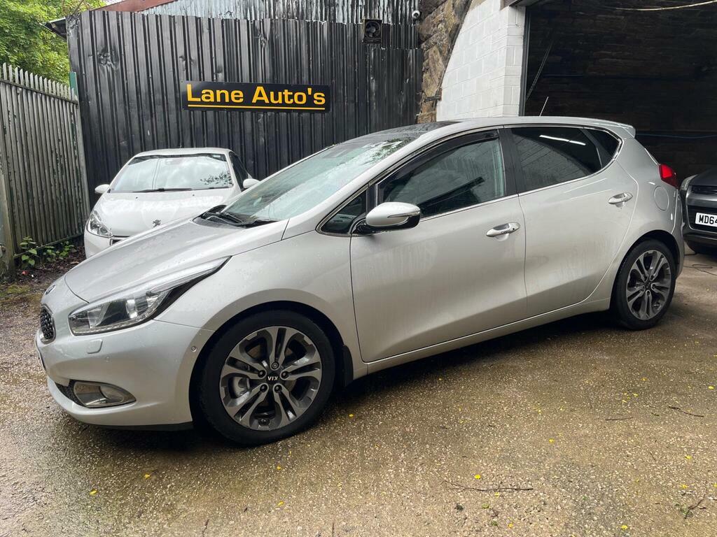 Kia Ceed 1.6 Crdi Ecodynamics 4 Tech Euro 5 S S PE64XNS Silver #4