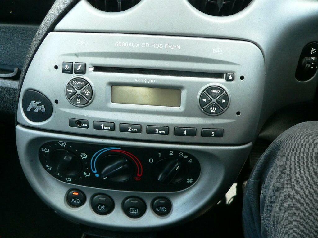 Ford KA Hatchback 1.3 Studio 200757 Silver #8