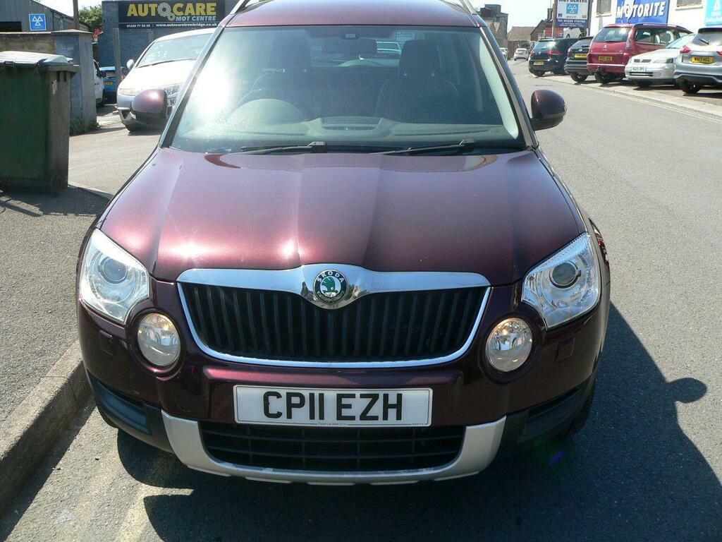 Skoda Yeti 2.0 Tdi Elegance 4Wd Euro 5 CP11EZH Red #2