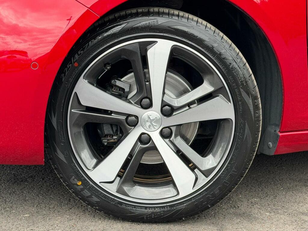 Peugeot 308 Hatchback 1.2 Puretech Tech Edition Euro 6 Ss 5 YX70UMR Red #3