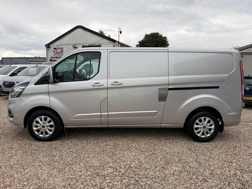 Ford Transit Custom 2.0 300 Ecoblue Limited L2 H1 Euro 6 Ss YT71WVU #4