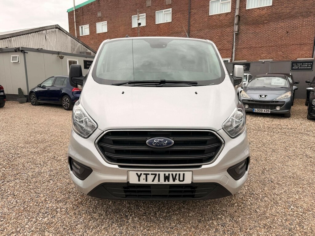 Ford Transit Custom 2.0 300 Ecoblue Limited L2 H1 Euro 6 Ss YT71WVU #2