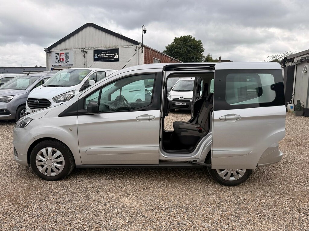 Ford Tourneo Courier 1.0 Ecoboost Zetec Euro 6 Silver #4
