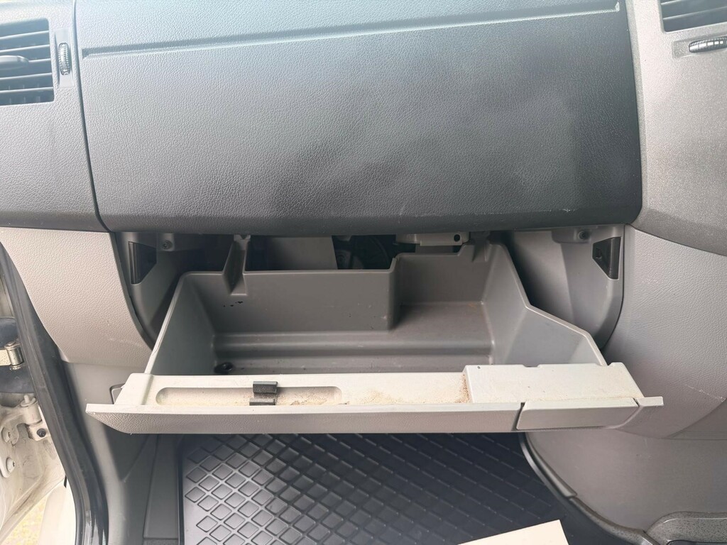 Volkswagen Crafter White #39