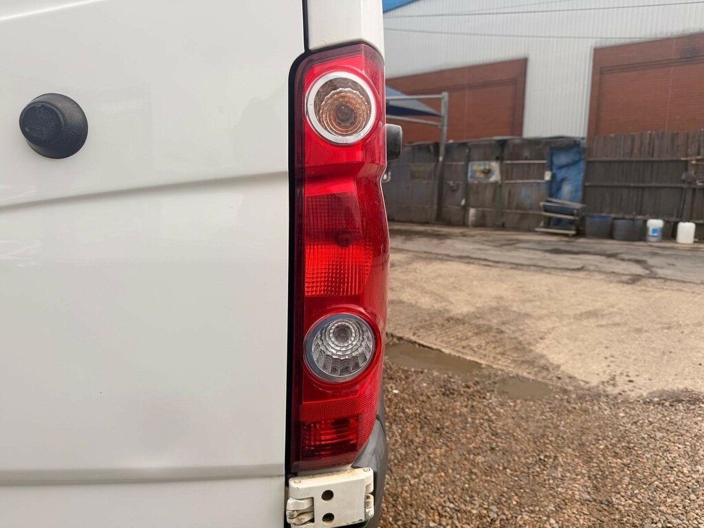 Volkswagen Crafter White #48