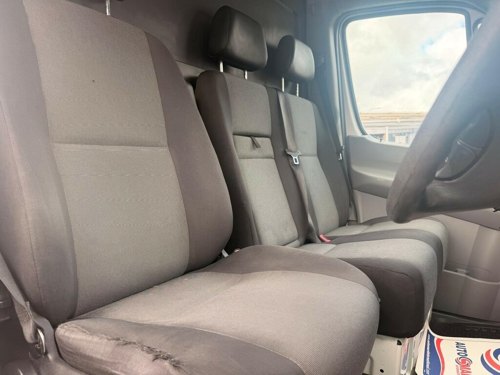 Volkswagen Crafter White #10