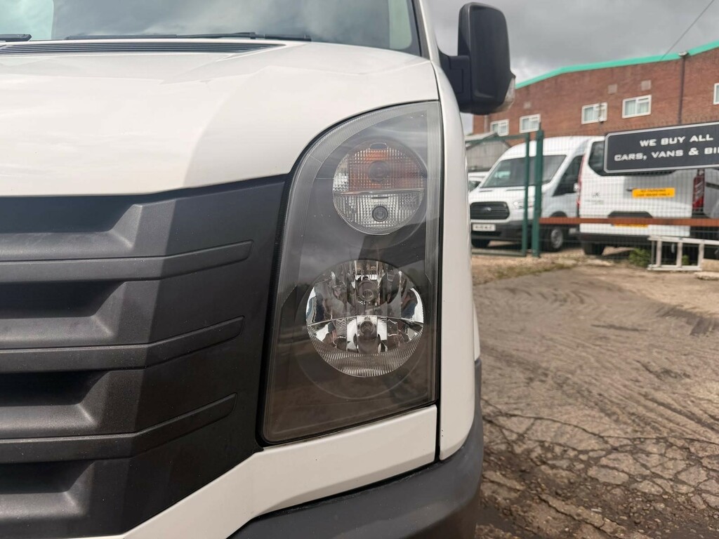 Volkswagen Crafter White #49