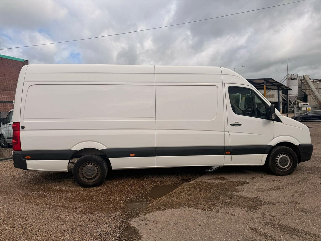 Volkswagen Crafter White #8