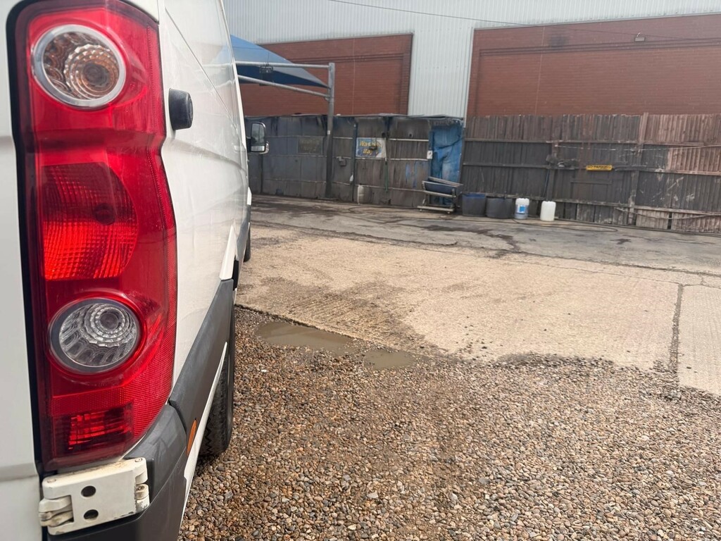 Volkswagen Crafter White #50