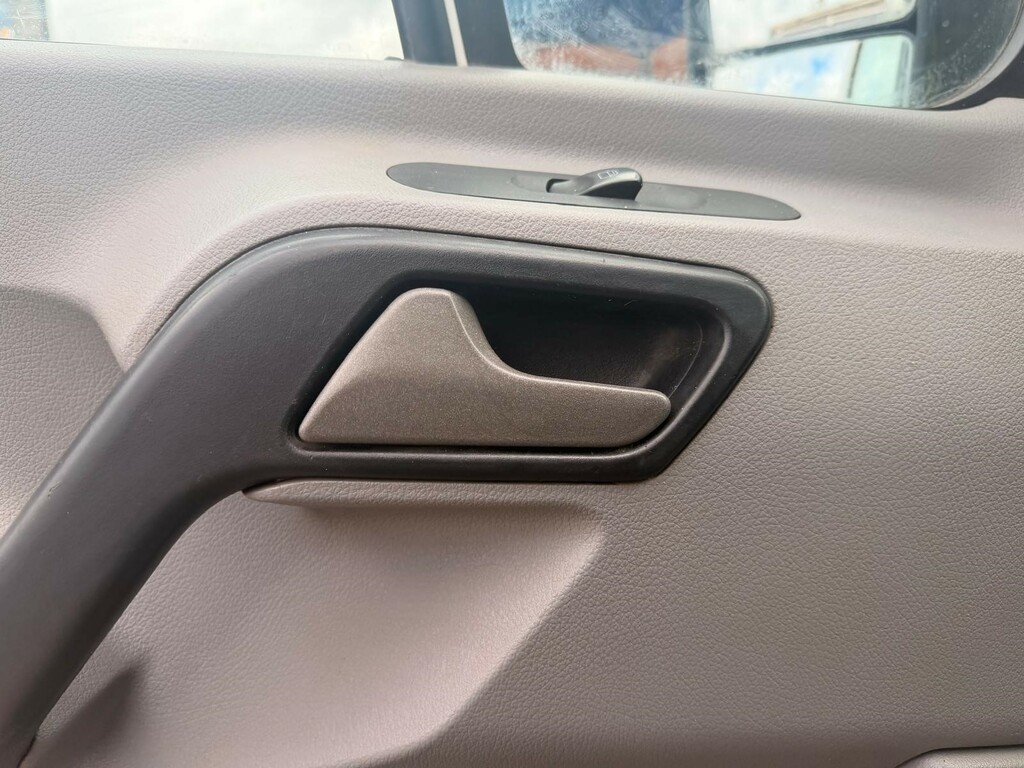 Volkswagen Crafter White #44