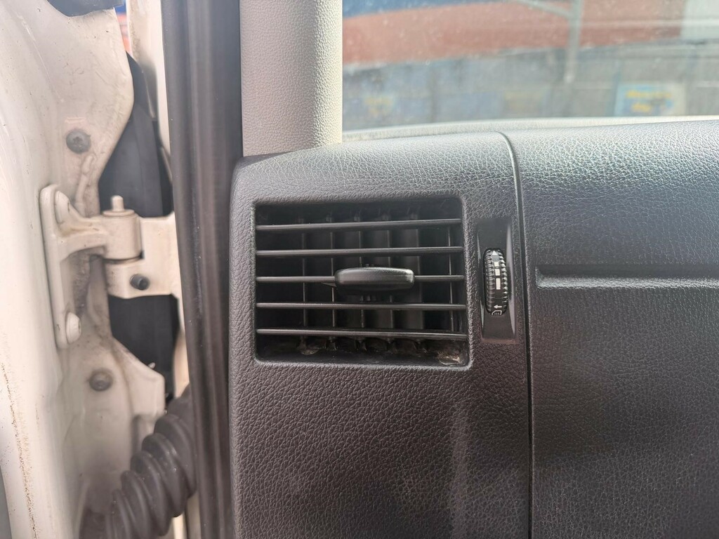 Volkswagen Crafter White #42