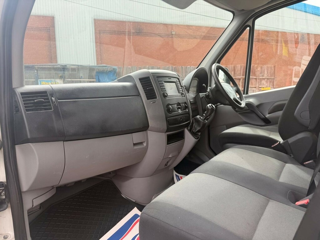 Volkswagen Crafter White #12