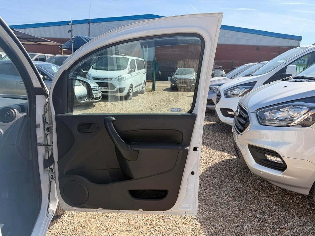 Mercedes-Benz CITAN 1.5L Null White #34