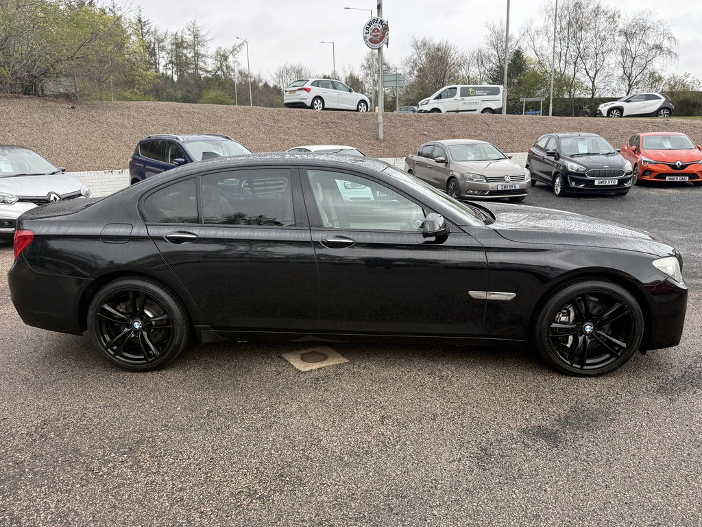 BMW 7 Series 730D M Sport J999JFM Black #3