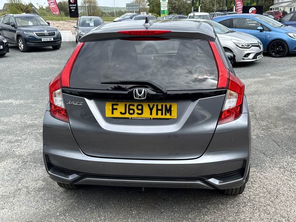 Honda Jazz 1.3 I-vtec Ex Navi Cvt FJ69YHM Grey #5