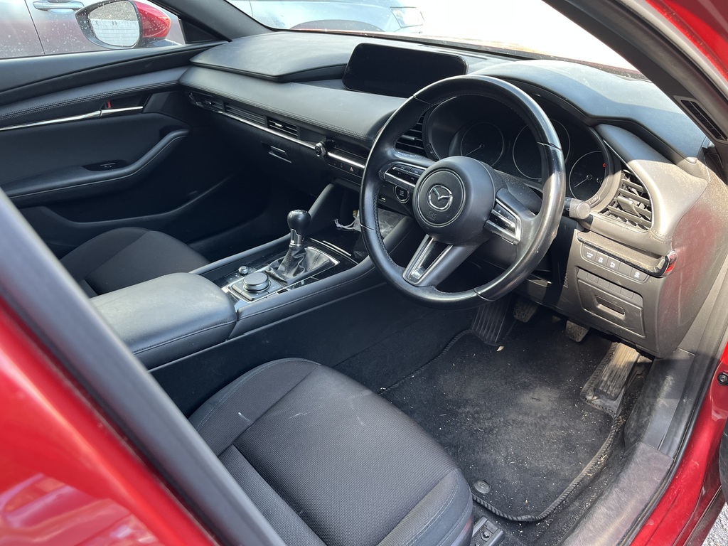 Mazda 3 2.0 E-skyactiv G Mhev Sport Lux SP71HTC Red #2