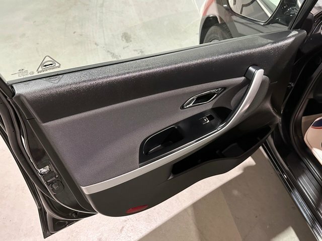 Kia Ceed 1.6 Crdi 2 Sportswagon Euro 6 S Black #5