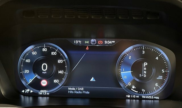 Volvo XC90 2.0 D5 Powerpulse R-design Pro Suv Grey #4