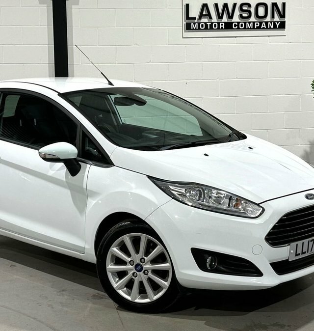Ford Fiesta 1.0T Ecoboost Titanium Hatchback White #6