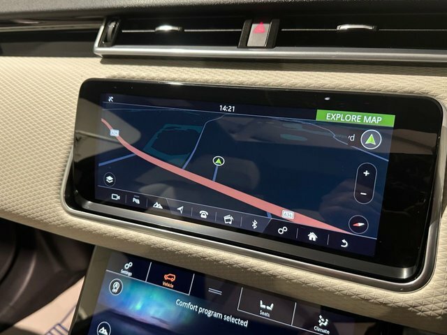 Land Rover Range Rover Velar 2.0 D180 R-dynamic S Suv 4Wd Euro Black #3