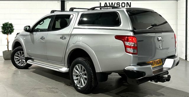 Mitsubishi L200 2.4 Di-d Dc Titan Pickup Double Cab Man Silver #4
